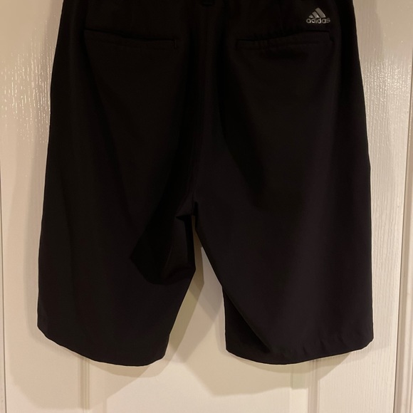 Adidas Men’s Golf Short Black - Size 32 - Picture 3 of 8